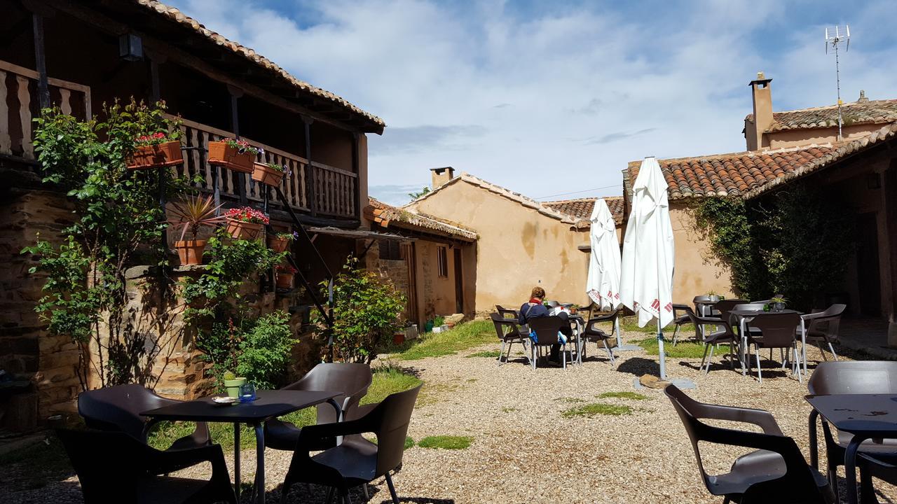 Casa Rural Las Aguedas Murias de Rechivaldo Exterior photo